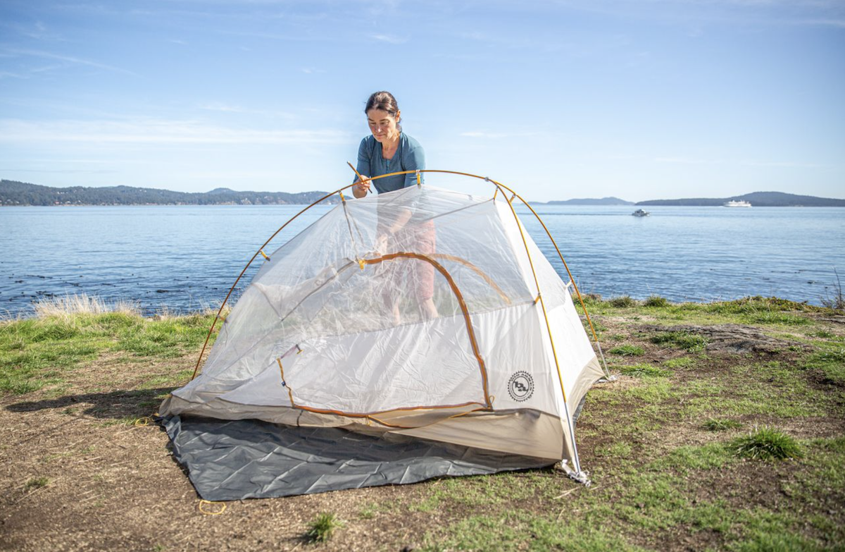 setting up the big agnes tiger wall bikepacking tent 