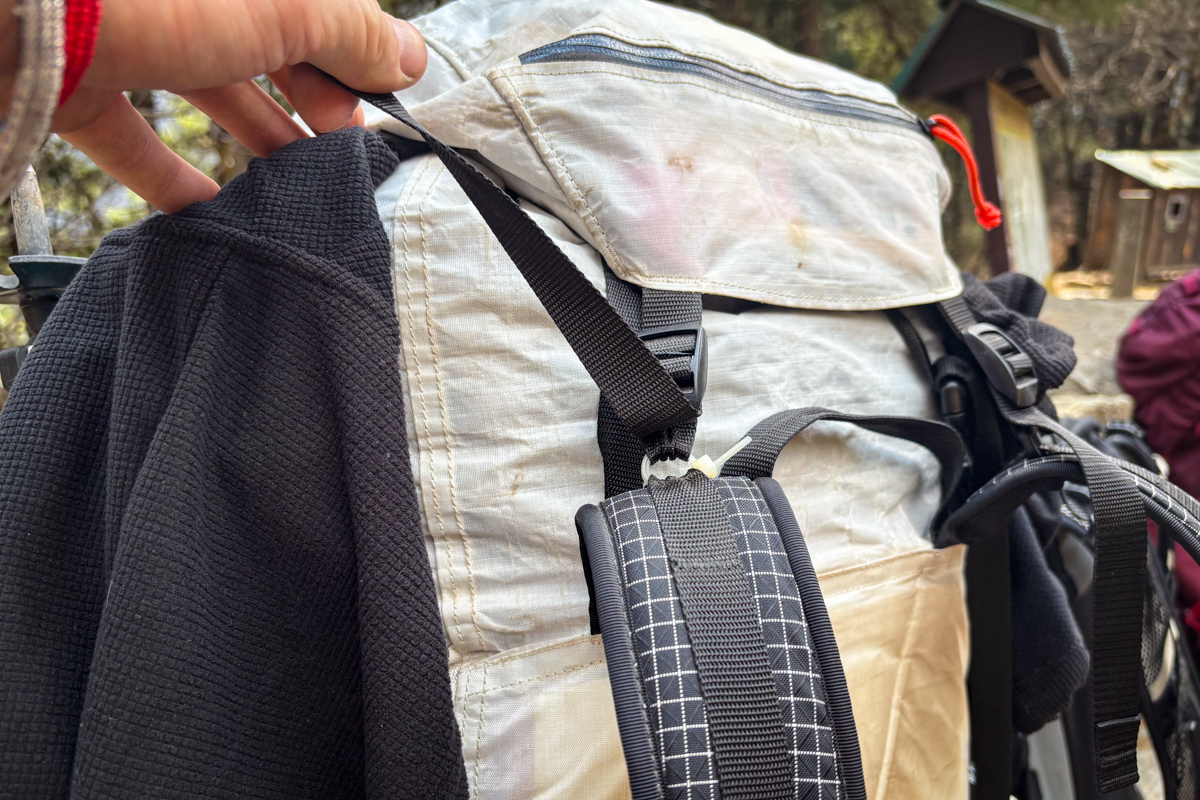 The broken load lifter on a Halka 70