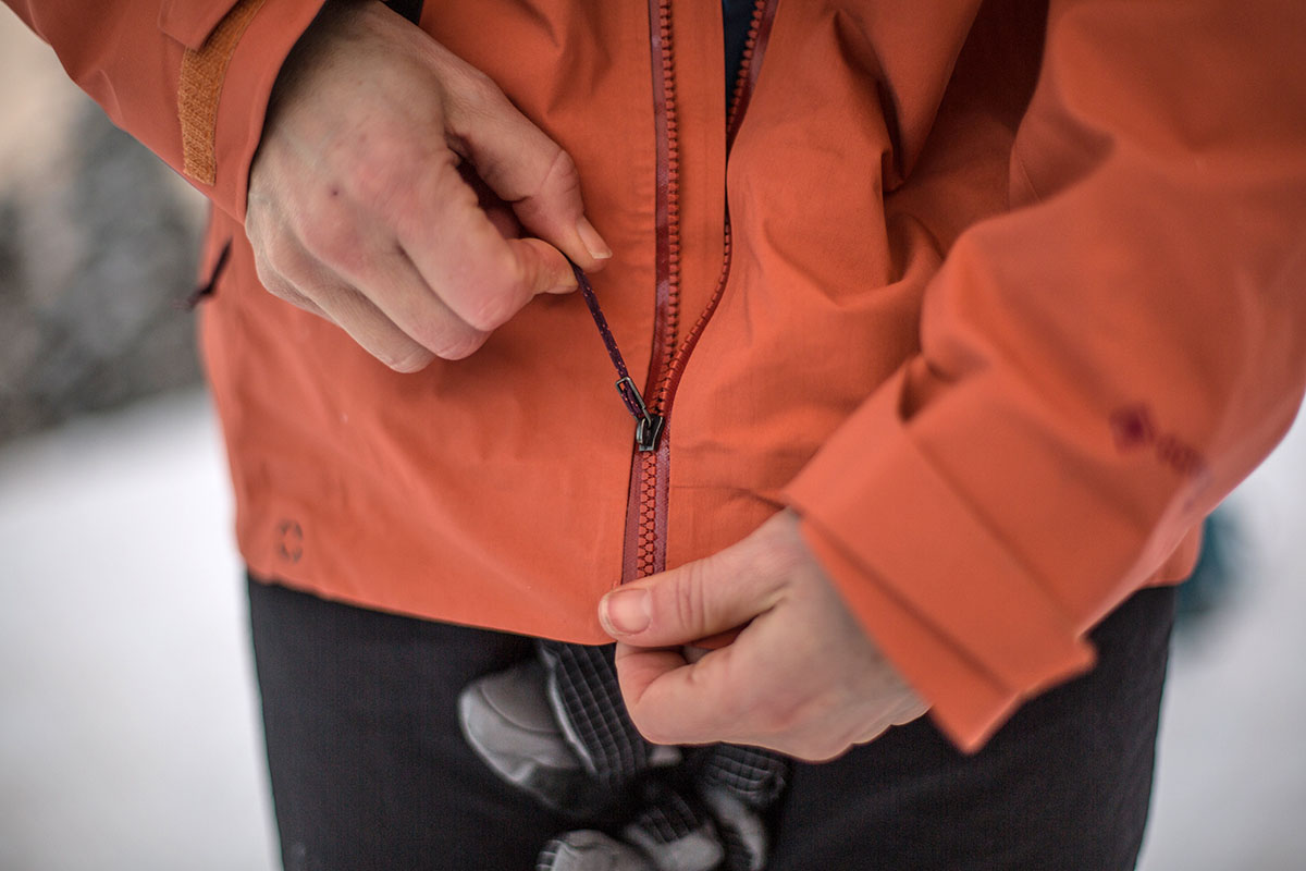 Patagonia PowSlayer ski jacket (main zipper)