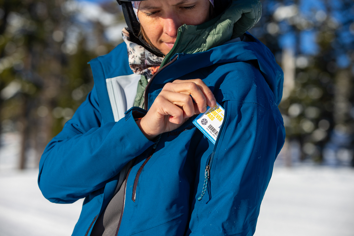 Patagonia SnowDrifter Jacket (arm pocket)_0