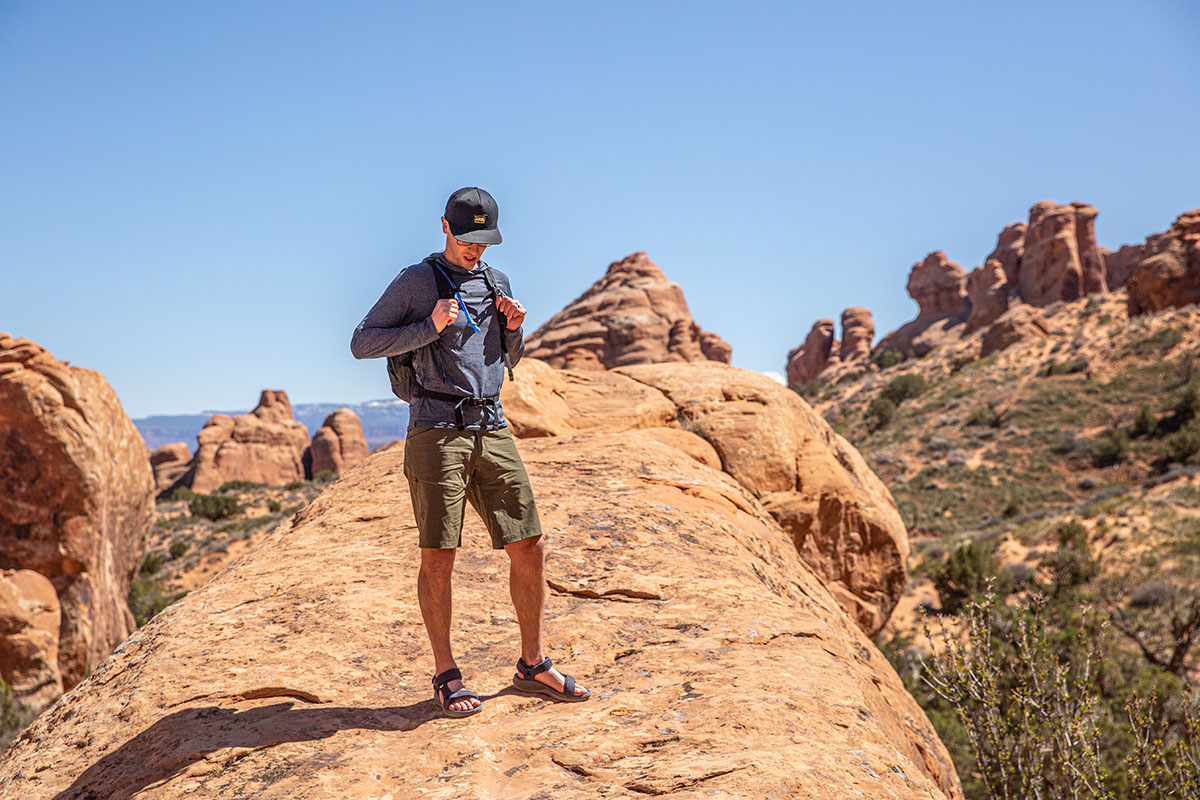 REI Co-op Flash 22 daypack (adjusting sternum strap)