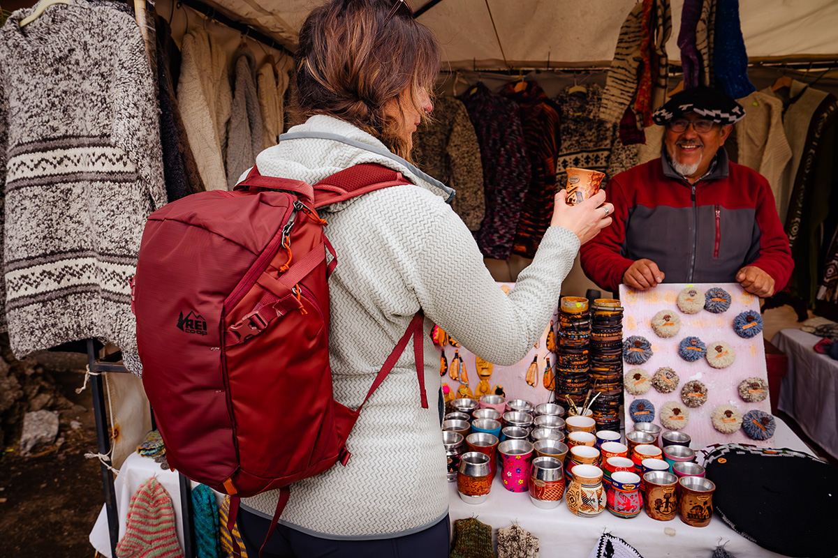 REI Co-op Ruckpack 18 travel pack (buying from vendor in Chile)