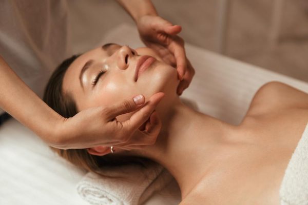 The benefits of facial massage for your skin and overall well-being