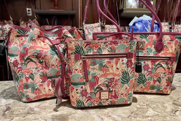 Must-Have Dooney & Bourke Handbags for Every Fashionista